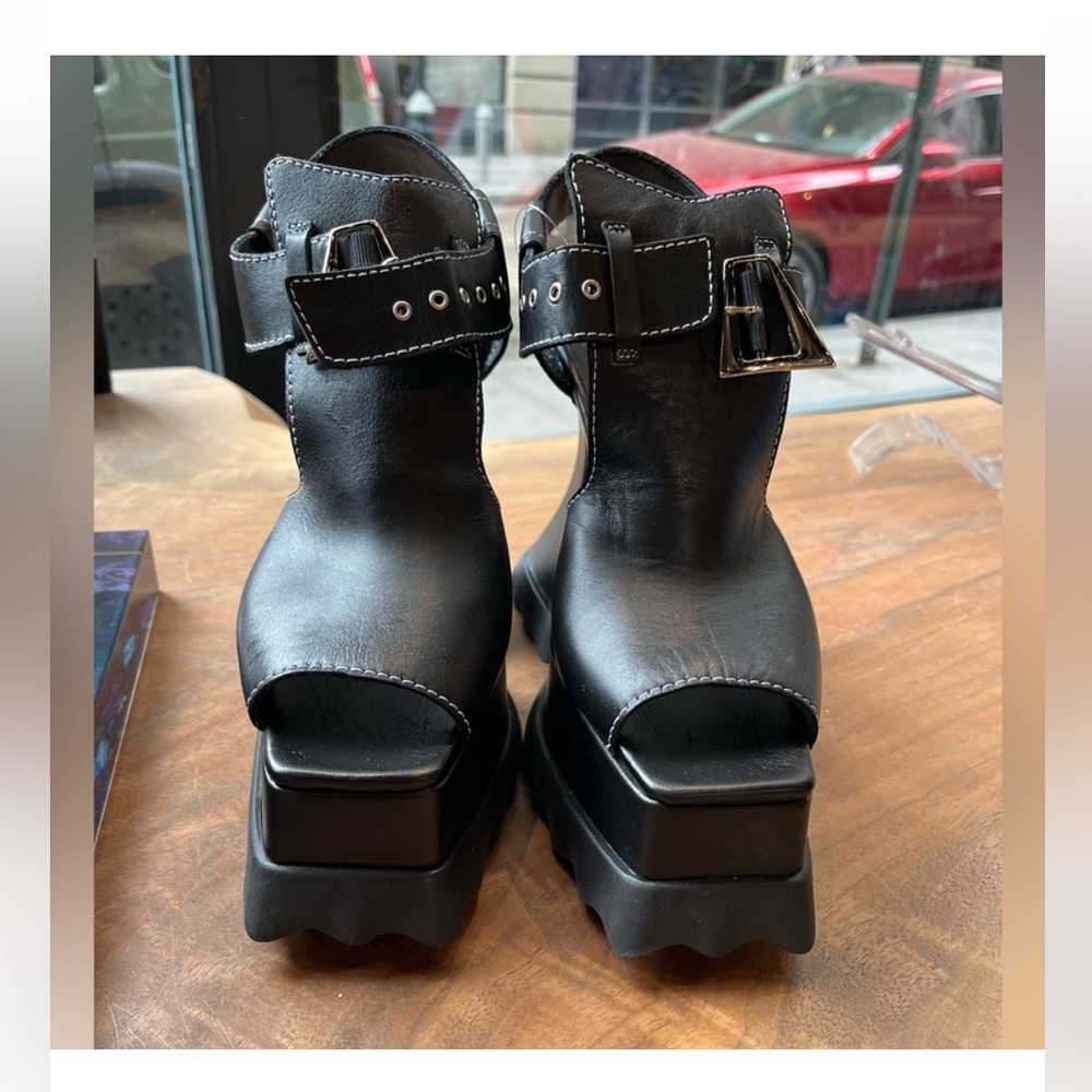 John Fluevog Munster Max black leather t-strap sandal